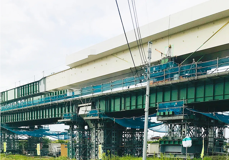 黒埼跨道橋架設工事①画像